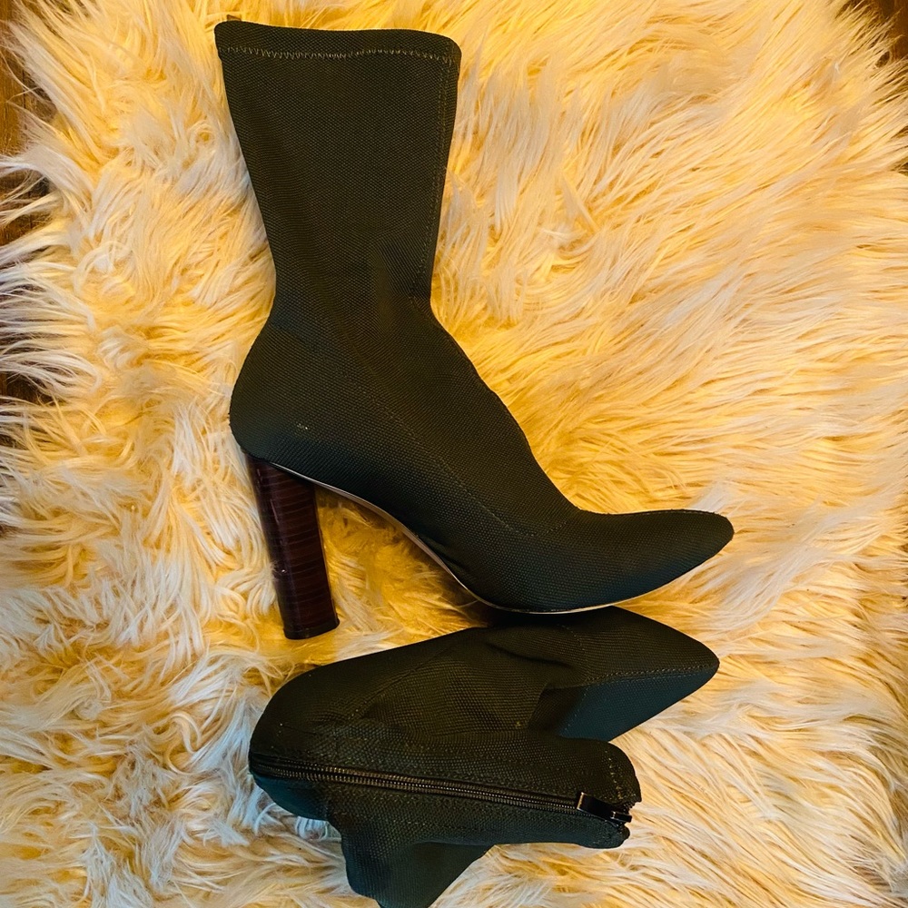 Ankle booties